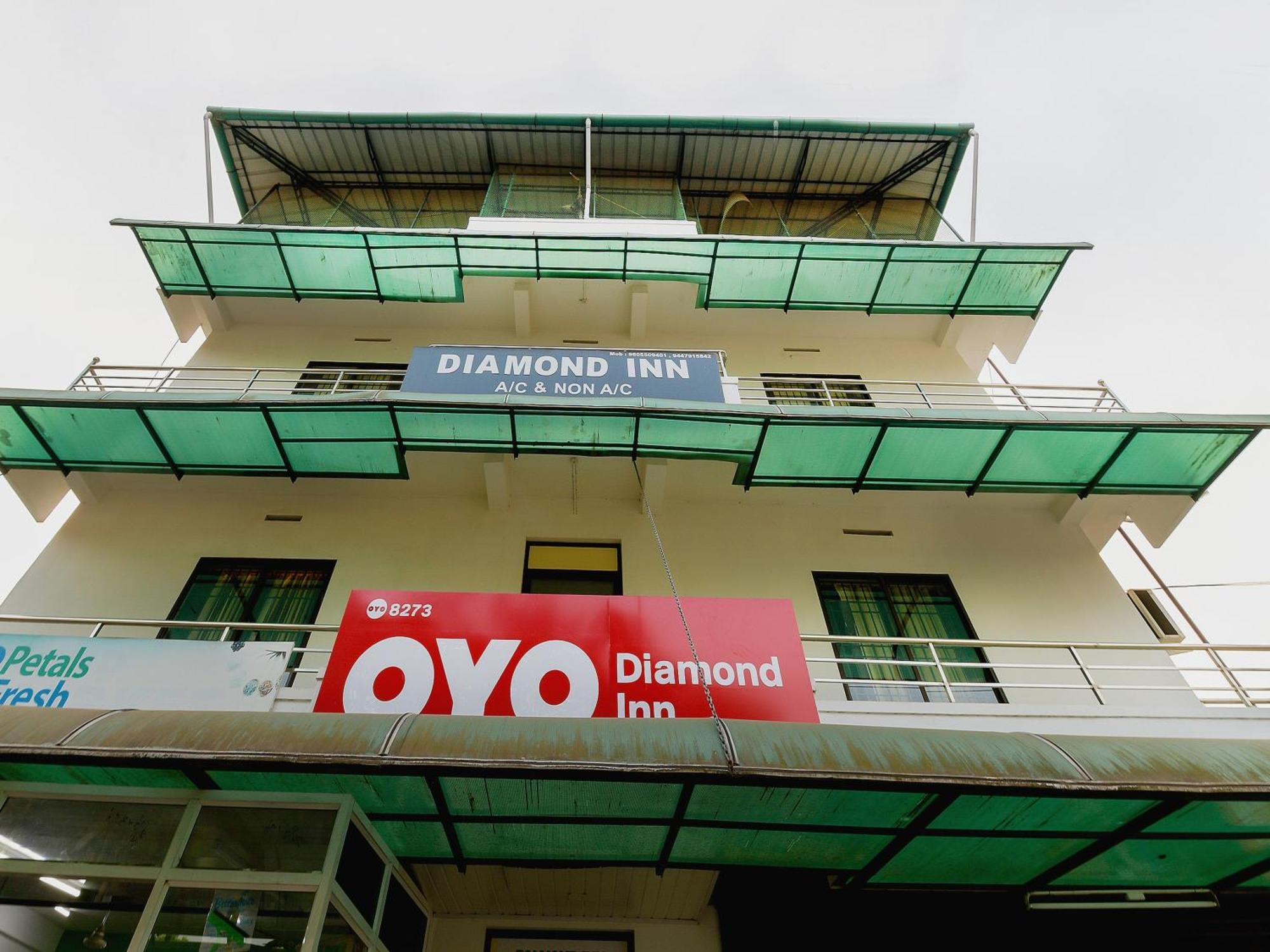 Super Hotel O Diamond In Kochi Buitenkant foto